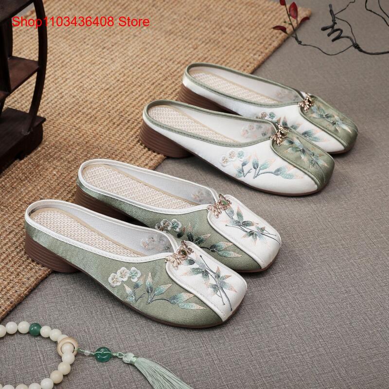 New Ethnic Fashion - Sandal Bordir Baru untuk Rumah, Sepatu