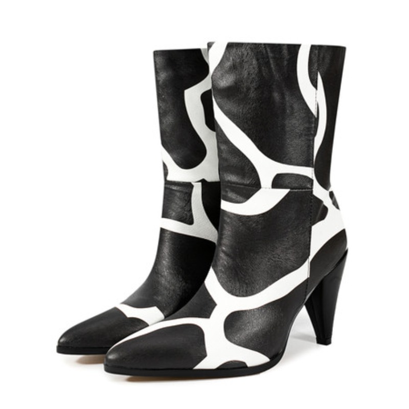 Ethnic Fashion Runway - Sepatu Boots Wanita Model Runcing, Hak