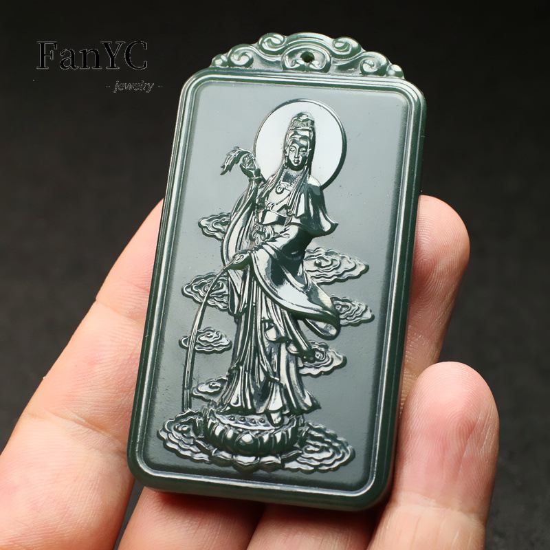 Ethnic Fashion Men - Hetian Jade Qingyu Guanyin kalung ukiran
