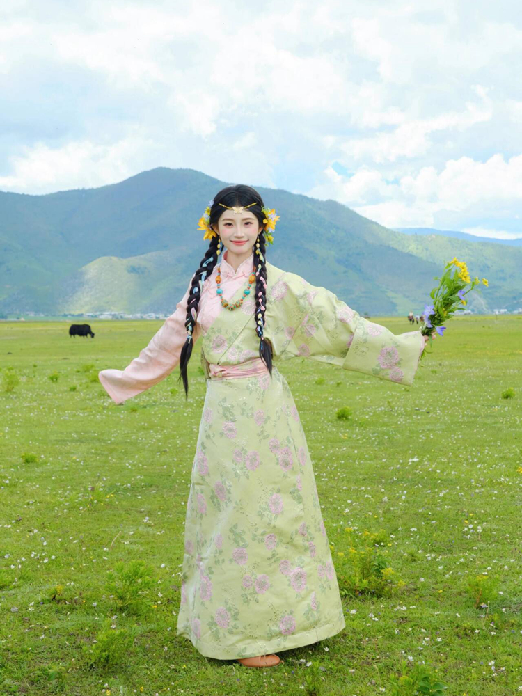 New Ethnic Fashion - Pakaian Etnis Tibet Hijau Baru 2026
