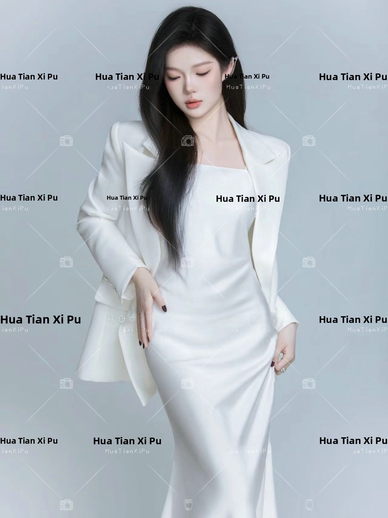 Ethnic Fashion Magazine - 24 Studio Tema Setelan Putih Baru