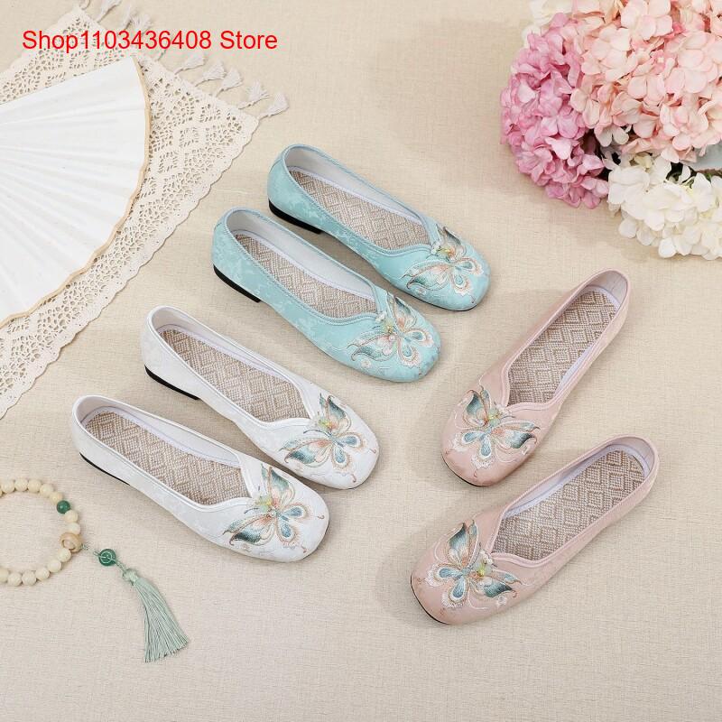 Ethnic Style - Sepatu Baru Musim Semi dan Musim