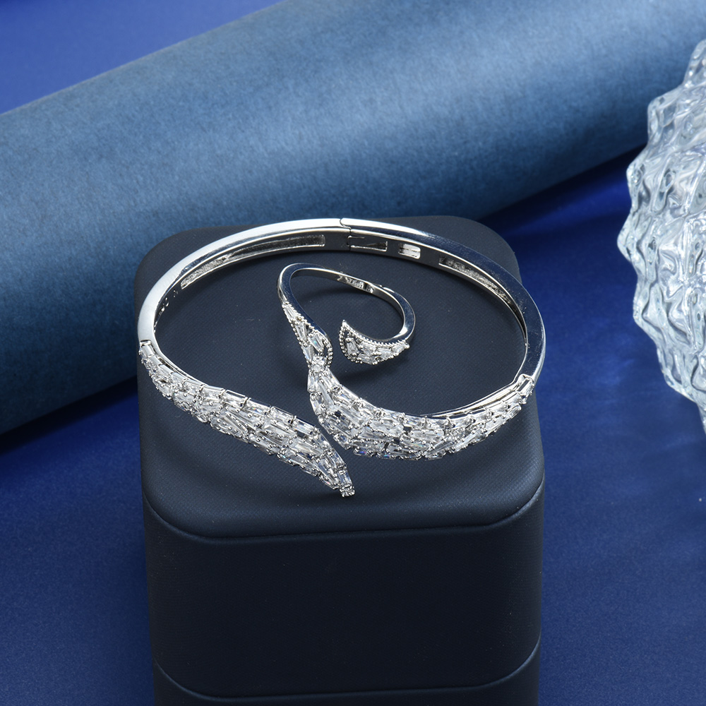 HIBRIDE Set Cincin Gelang Eleg - Latest Ethnic Fashion For Women ulasan dan harga