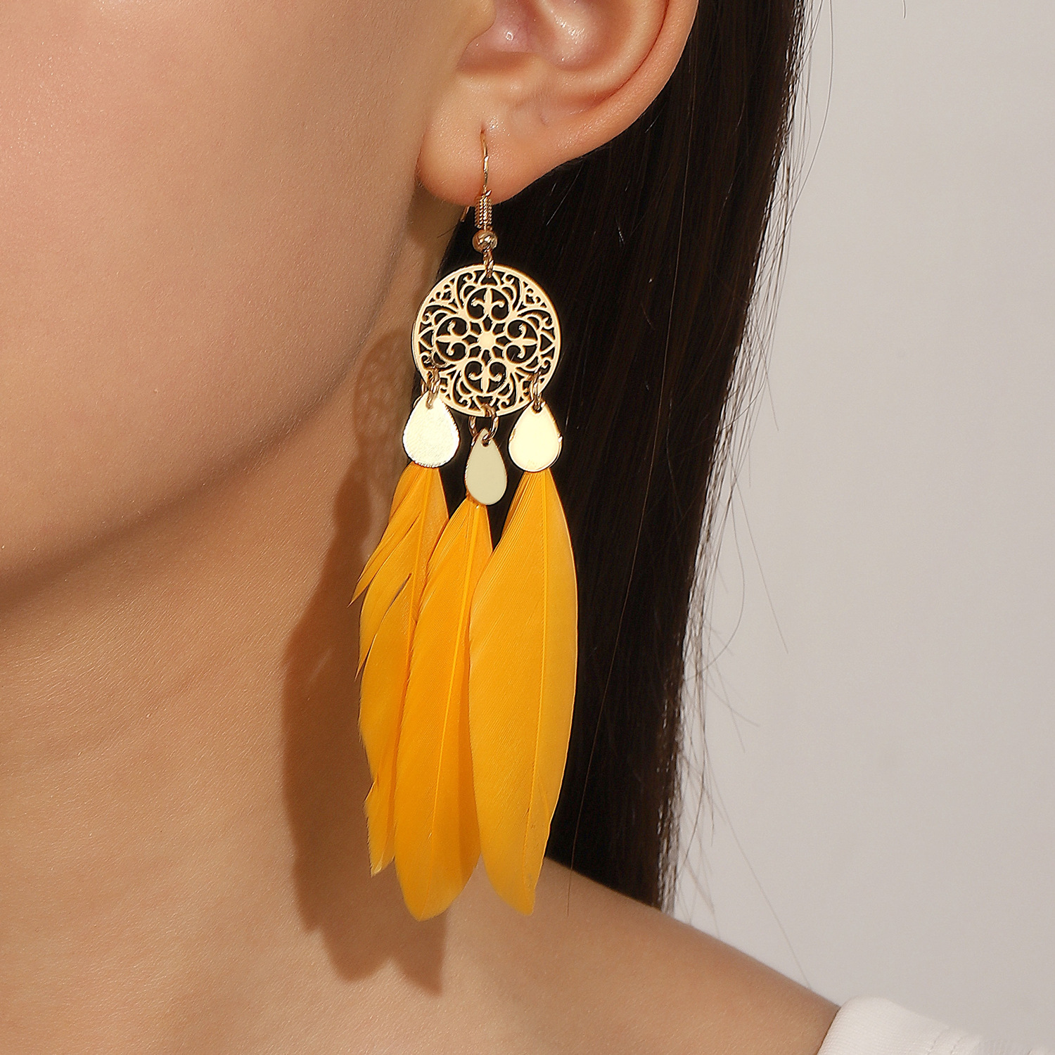 Anting-anting rumbai bulu mera - Ethnic Fashion Trends 2026 ulasan dan harga