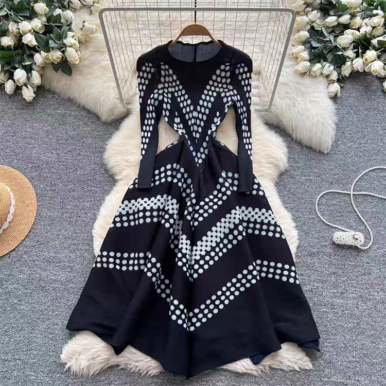 Gaun Lipit Polkadot Elegan Rok - Ethnic Fashion Dress ulasan dan harga