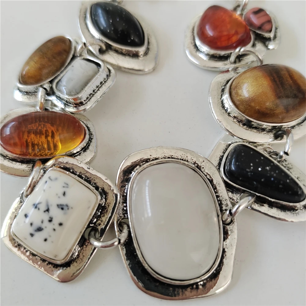 Gelang Resin Vintage Etnik Ind - Ethnic Fashion Trends 2026 ulasan dan harga