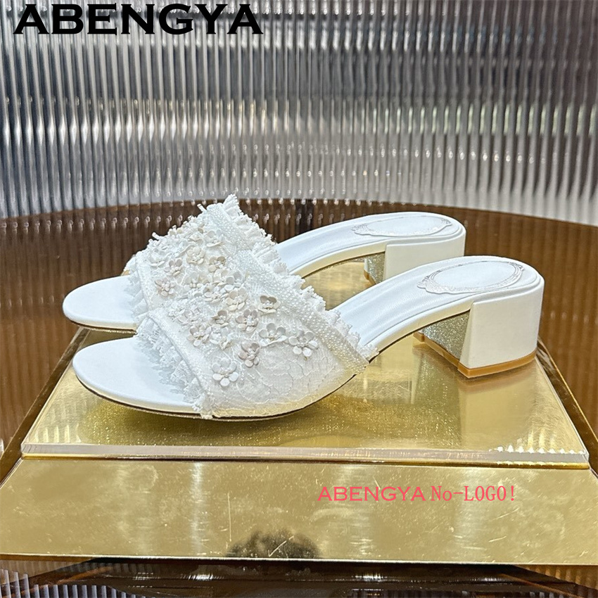 Sandal Hak Tebal Persegi Motif - Ethnic Style ulasan dan harga