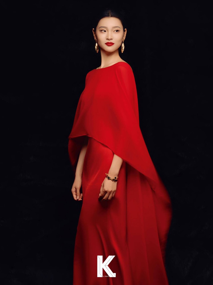 Kostum Fotografi Studio Retro  - New Ethnic Fashion ulasan dan harga
