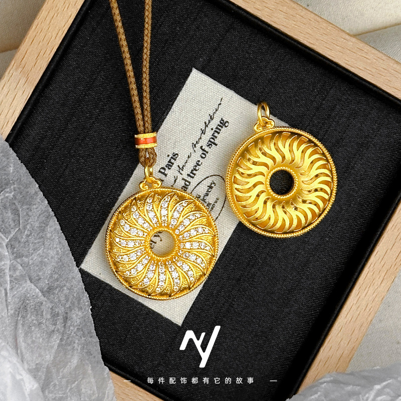 Kalung liontin bunga matahari  - Ethnic Fashion Store ulasan dan harga