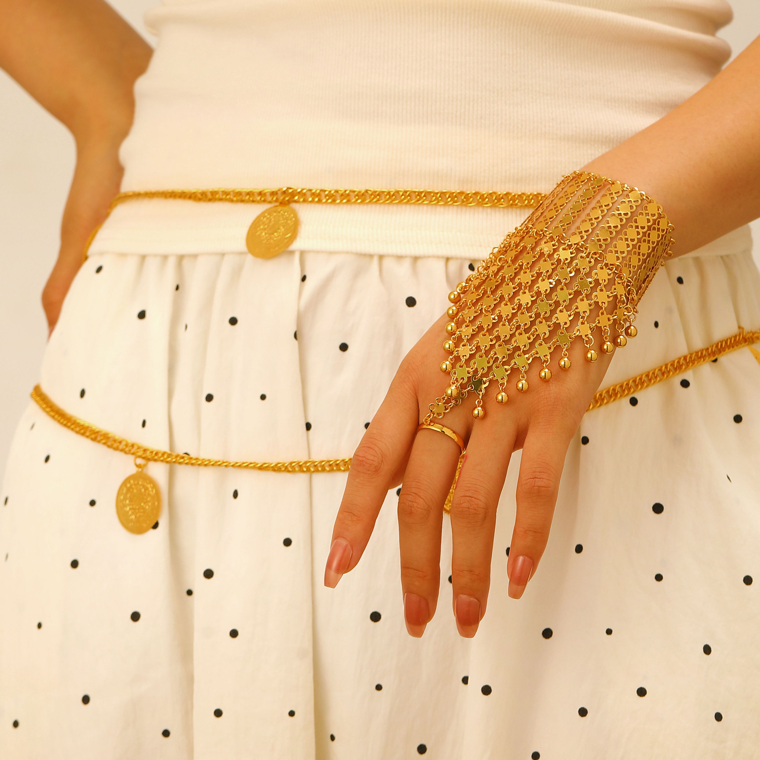Gelang Warna Emas Gaya Arab Et - Ethnic Fashion Trends 2026 ulasan dan harga