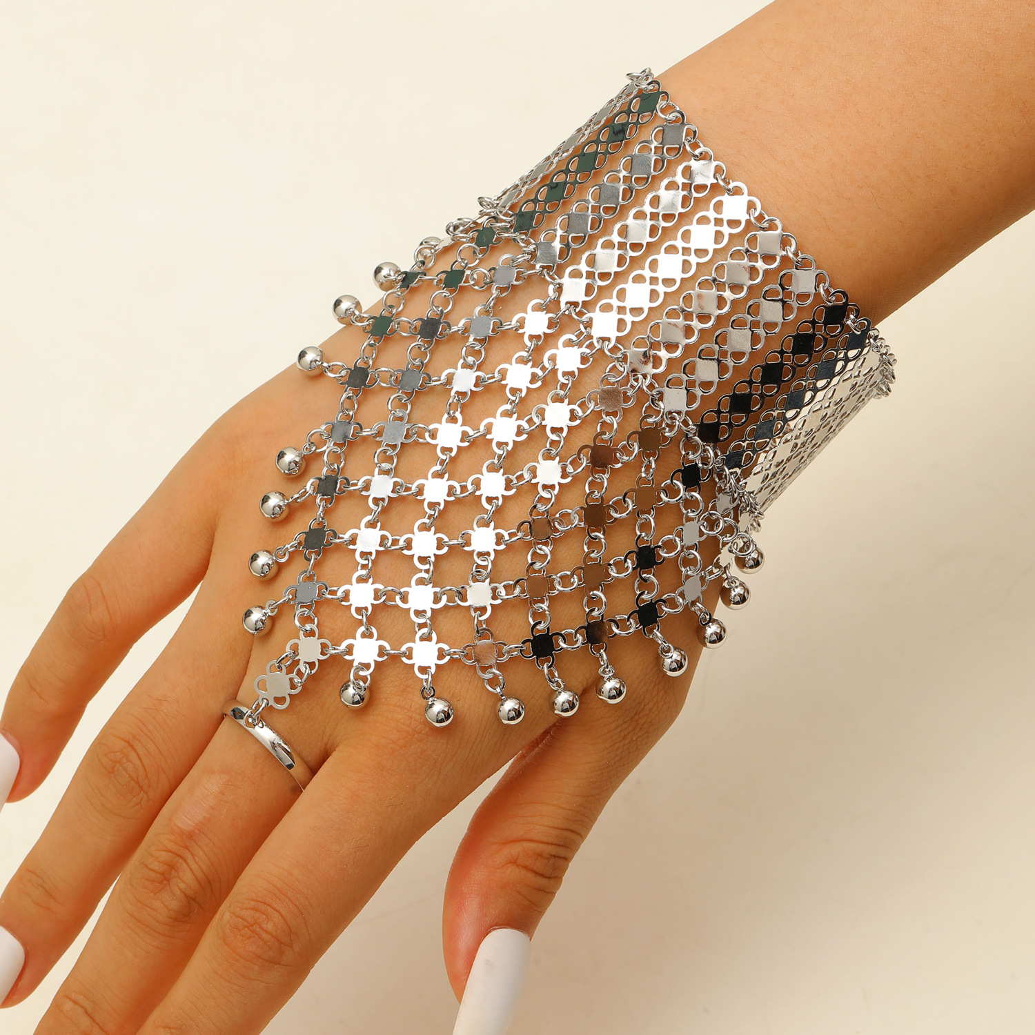 Gelang Warna Emas Gaya Arab Et - Ethnic Fashion Trends 2026 ulasan dan harga