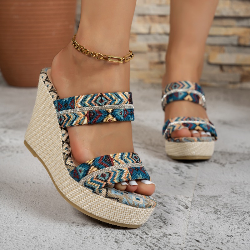 Sandal Wanita Geometris Tren B - Ethnic Fashion Trends 2026 ulasan dan harga