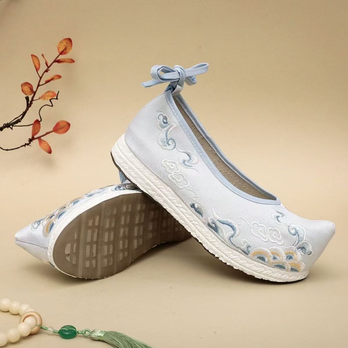 Sepatu Hanfu Bordir Ukuran Bes - Ethnic Style ulasan dan harga
